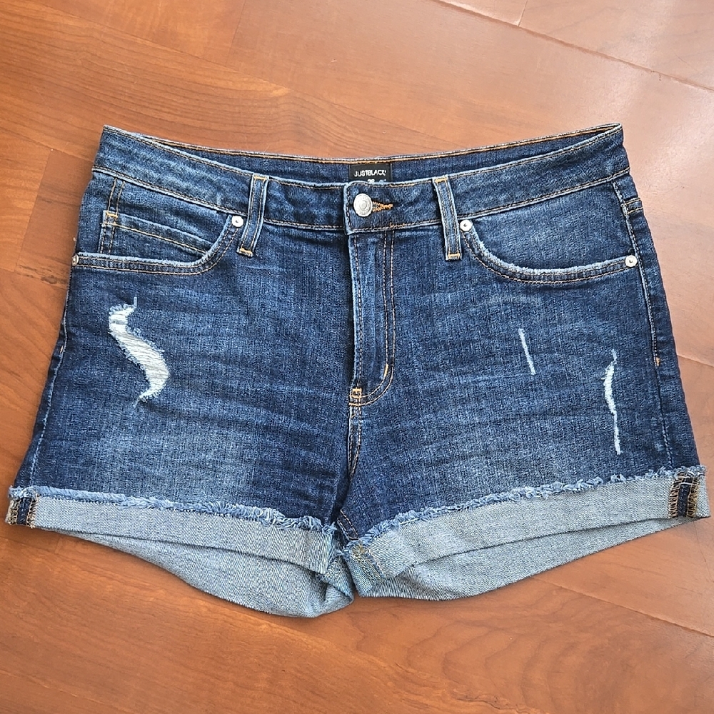 JUSTBLACK 28 Women's Blue Denim Shorts